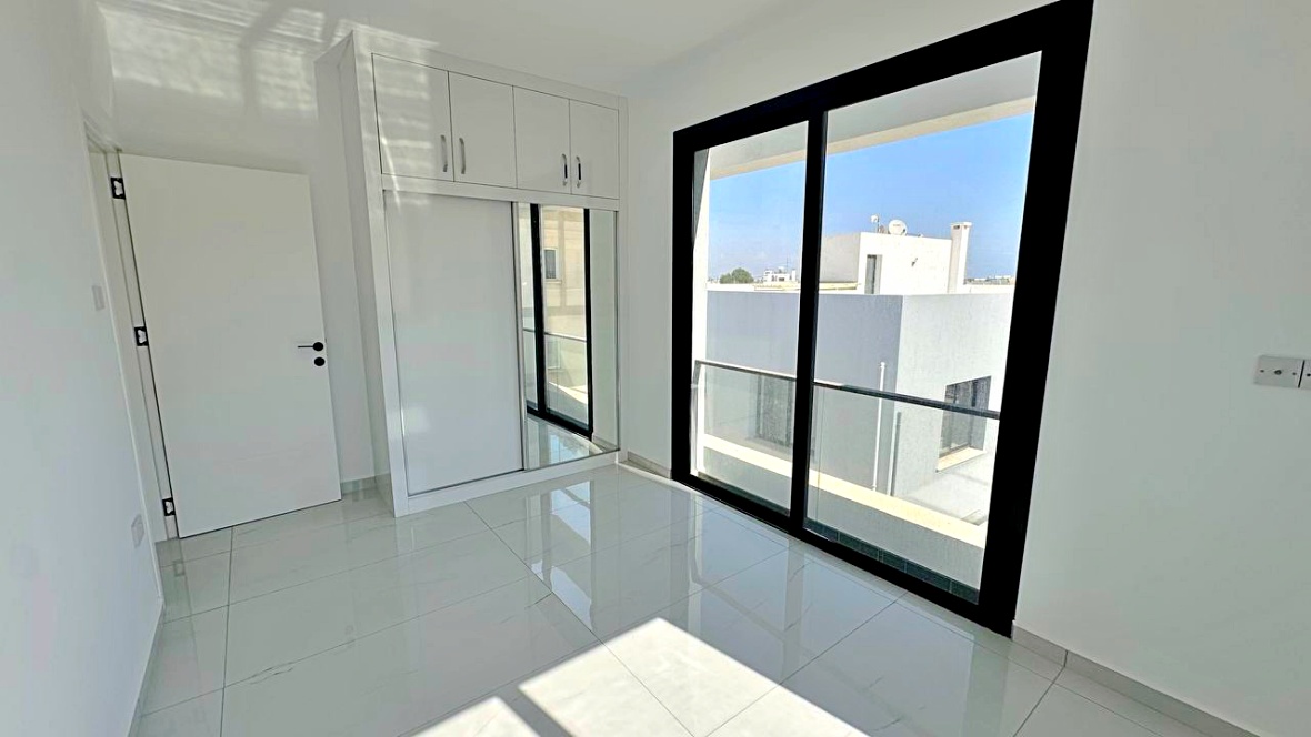 Luxury Homes Steps Away from the Best Beaches