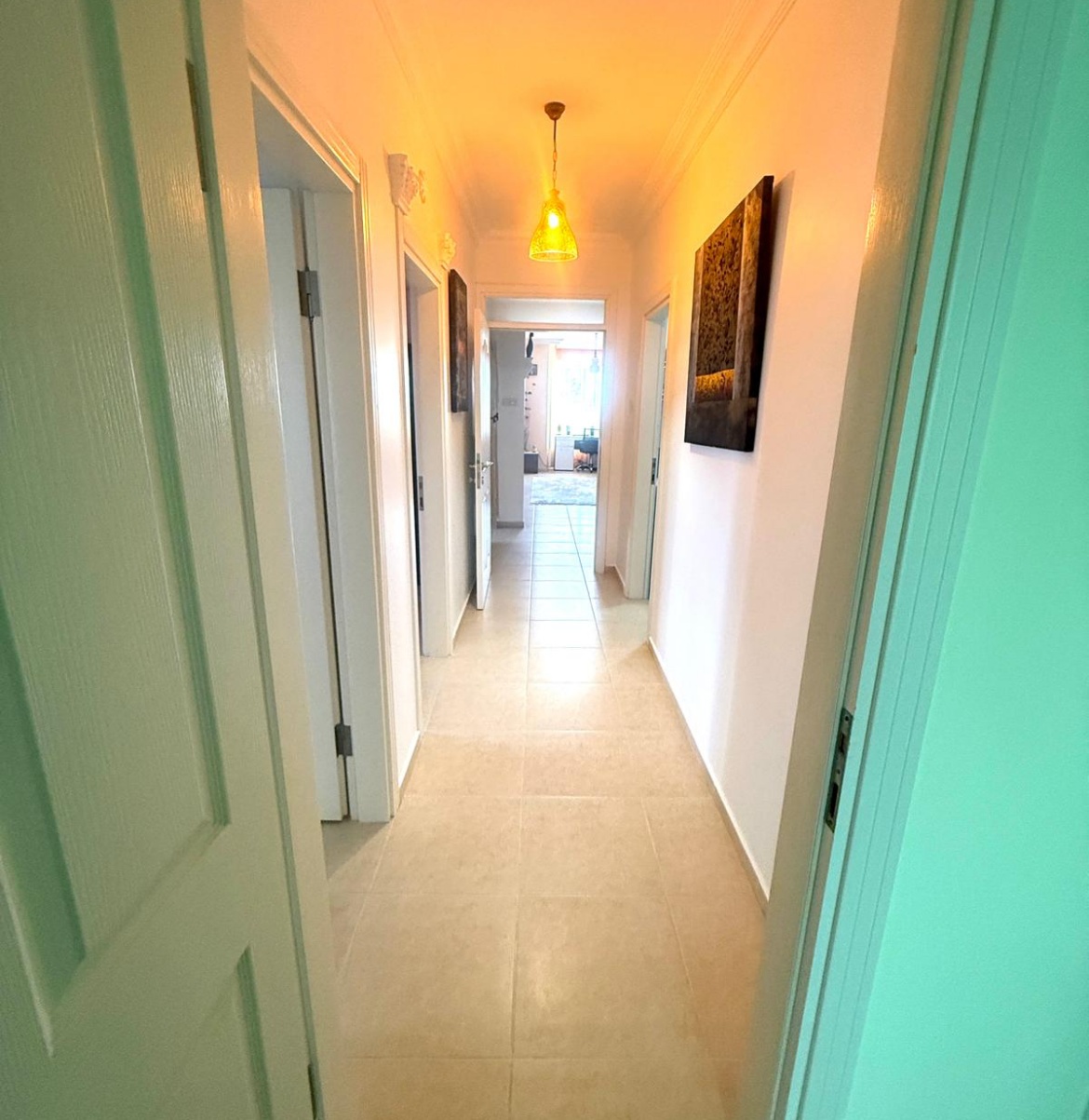 Spacious fully furnished 3+1 apartment with sea and mountain views in Girne, Alsancak, Kavankoy Site.