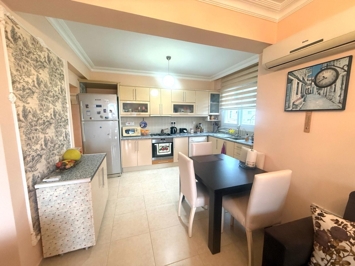 Spacious fully furnished 3+1 apartment with sea and mountain views in Girne, Alsancak, Kavankoy Site.