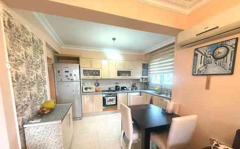 Spacious fully furnished 3+1 apartment with sea and mountain views in Girne, Alsancak, Kavankoy Site.