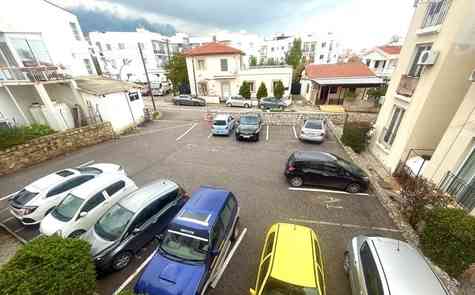 Spacious fully furnished 3+1 apartment with sea and mountain views in Girne, Alsancak, Kavankoy Site.