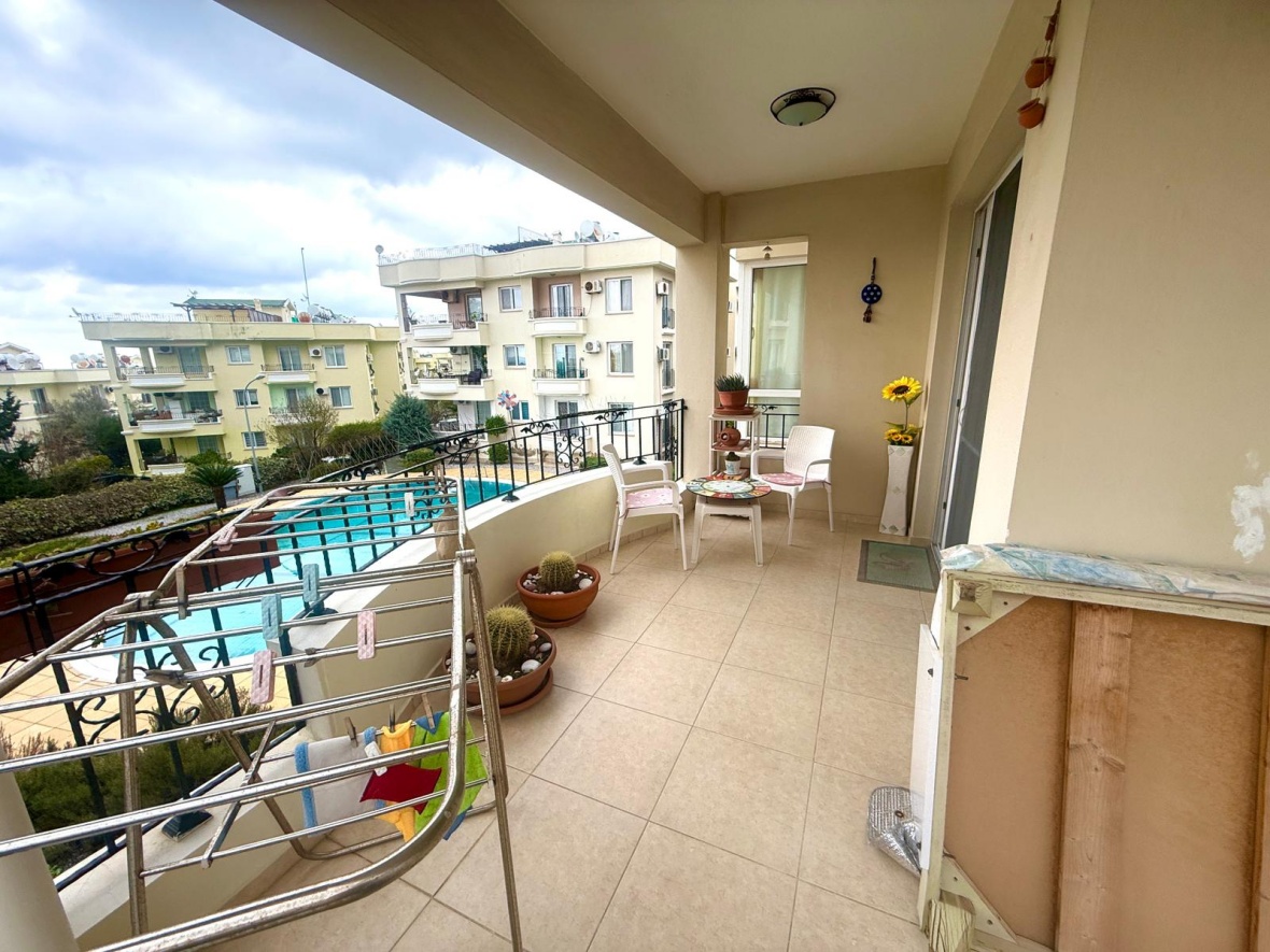 Spacious fully furnished 3+1 apartment with sea and mountain views in Girne, Alsancak, Kavankoy Site.