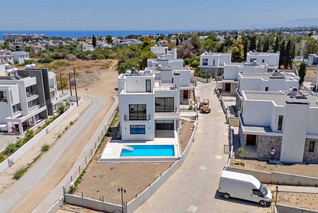 New 4+1 villa in prestigious Edremit, Kyrenia.