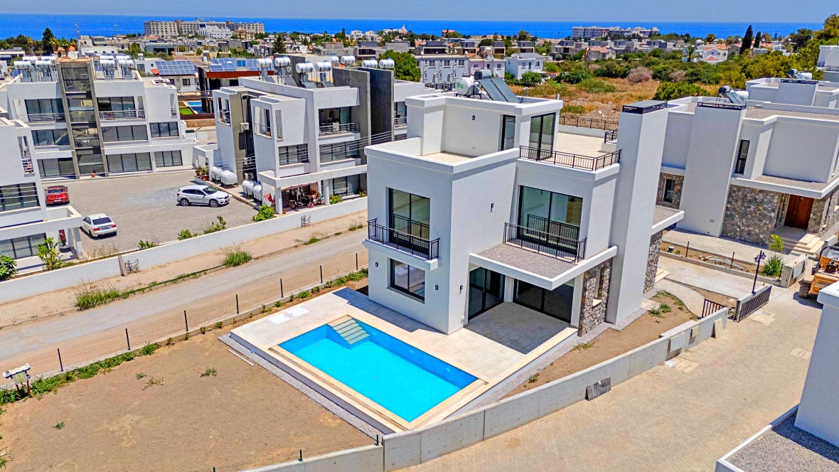 New 4+1 villa in prestigious Edremit, Kyrenia.