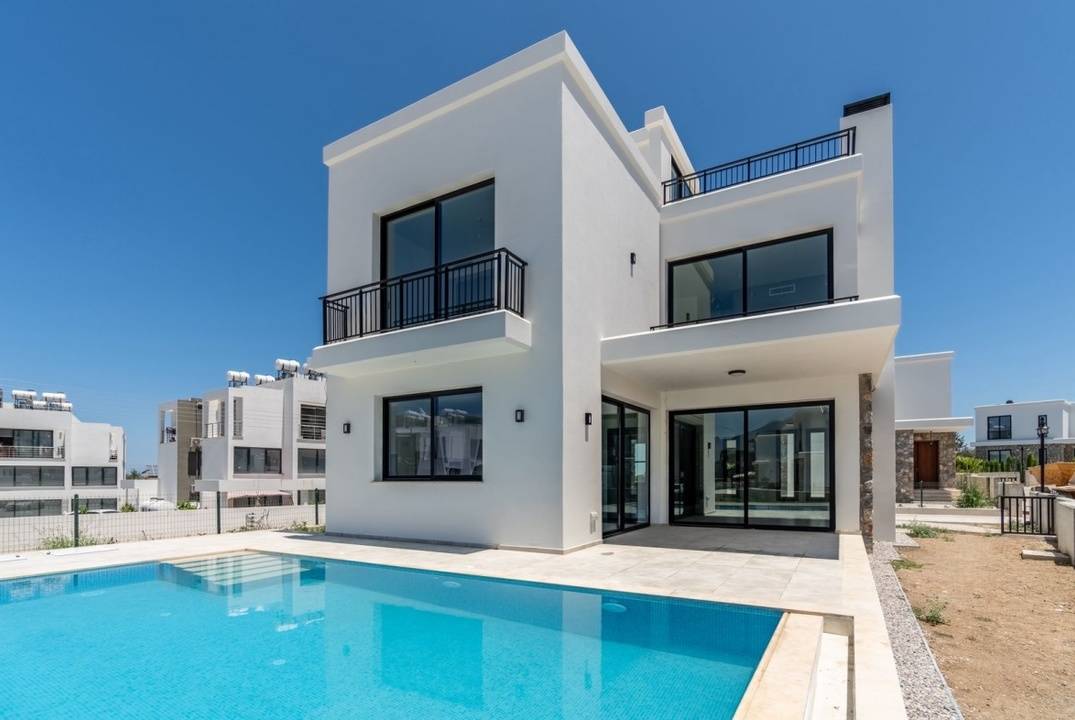 New 4+1 villa in prestigious Edremit, Kyrenia.