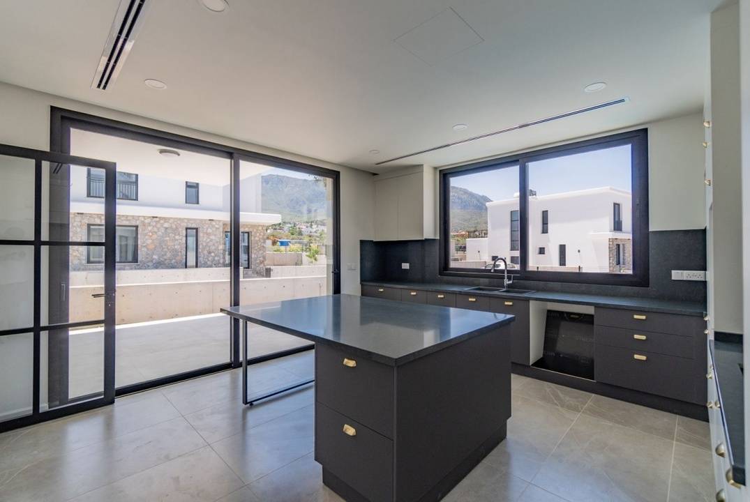 New 4+1 villa in prestigious Edremit, Kyrenia.