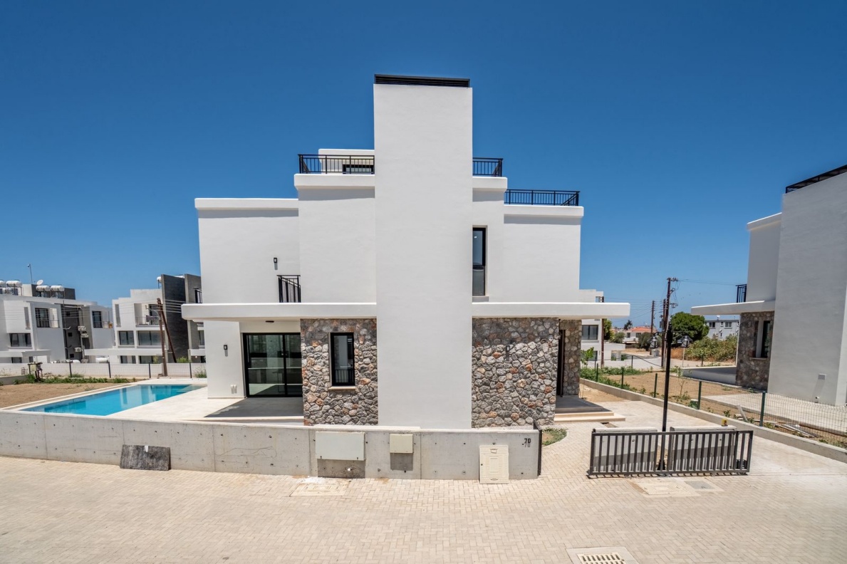 New 4+1 villa in prestigious Edremit, Kyrenia.