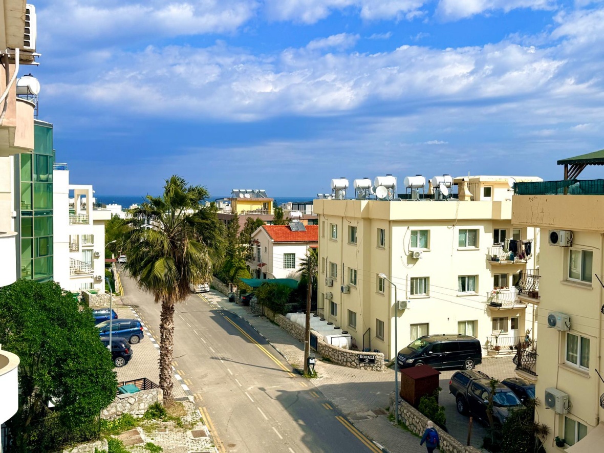 Spacious 1+1 Penthouse for Sale in Girne Alsancak – Kavankoy 6 Site