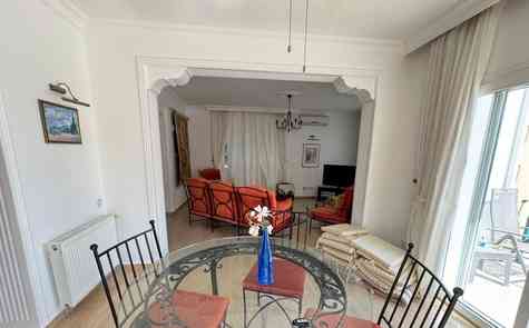 Spacious 3+1 Villa for Rent in Karşıyaka