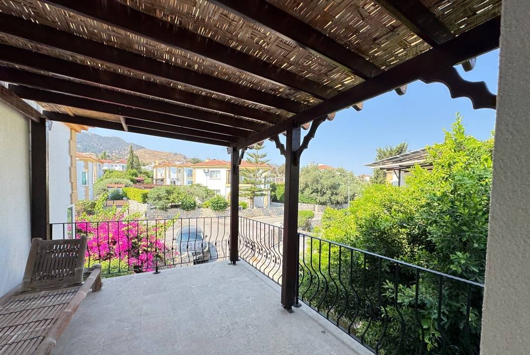 Spacious 3+1 Villa for Rent in Karşıyaka