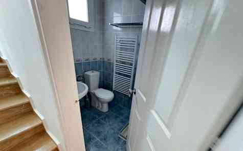 Spacious 3+1 Villa for Rent in Karşıyaka