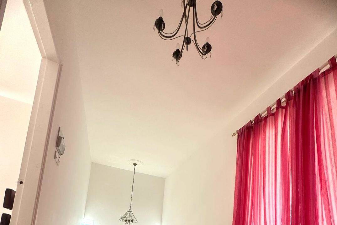 Spacious 3+1 Villa for Rent in Karşıyaka