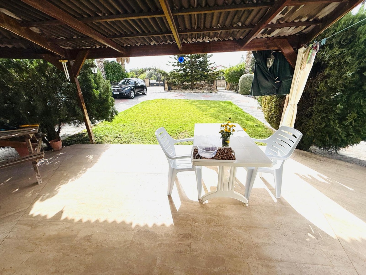 Detached Villa with Private Pool in Alsancak, North Cyprus