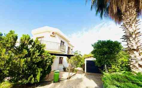 Detached Villa with Private Pool in Alsancak, North Cyprus