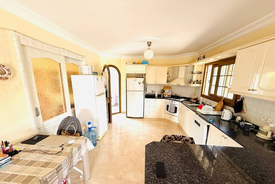 Detached Villa with Private Pool in Alsancak, North Cyprus