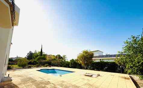 Detached Villa with Private Pool in Alsancak, North Cyprus