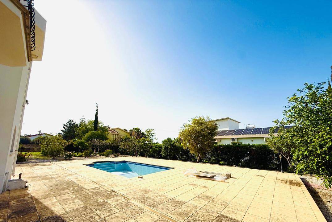 Detached Villa with Private Pool in Alsancak, North Cyprus