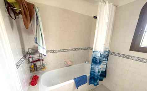 Detached Villa with Private Pool in Alsancak, North Cyprus