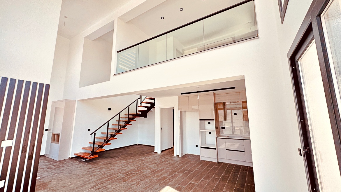 Stylish 2+1 Loft Apartment in Ötüken — Modern Living Near the Sea