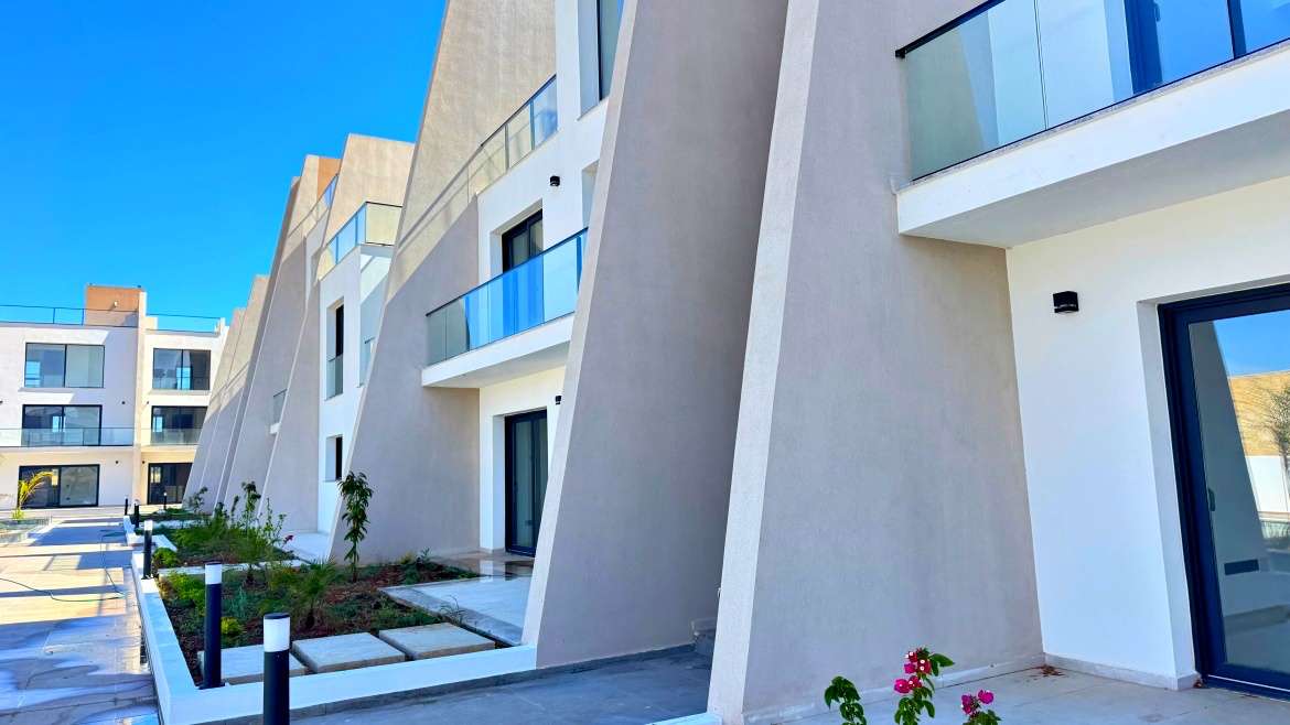 Corner 2+1 Loft Apartment with Private Roof Terrace at Garden Park, Iskele