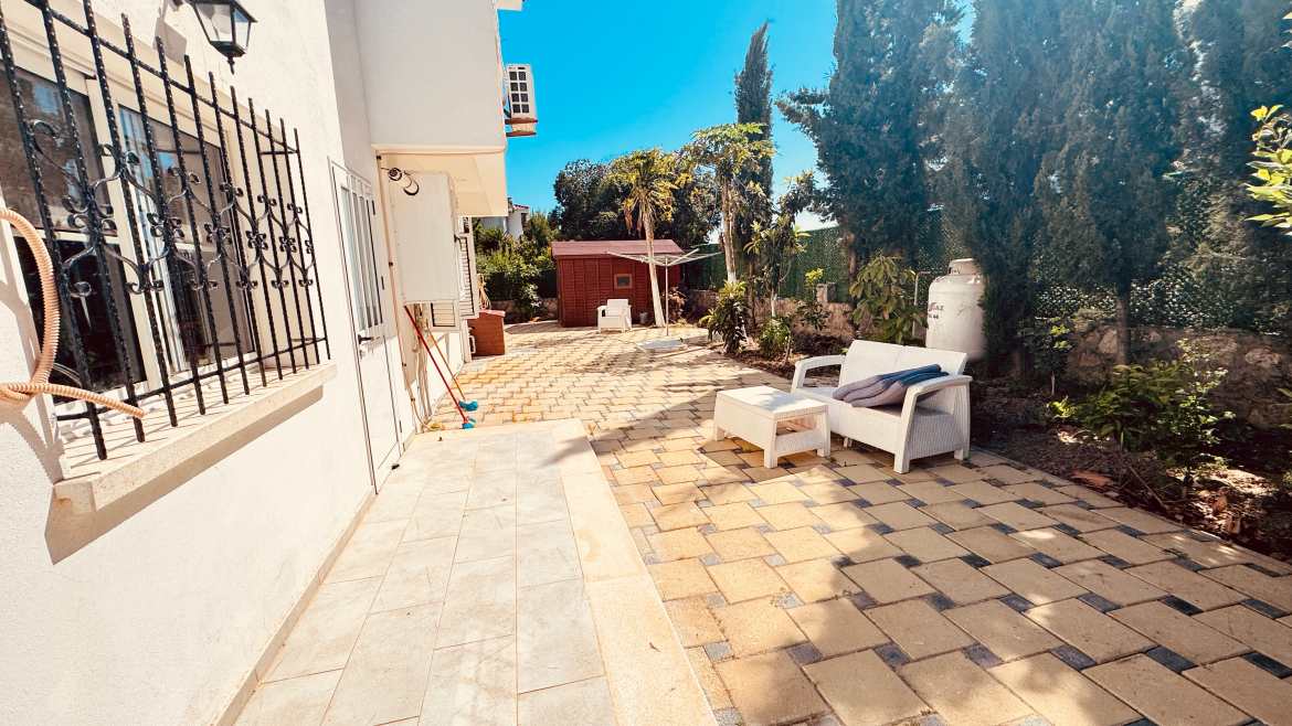 FOR SALE villa in Iskele, Bogaz - the sea and a supermarket nearby!