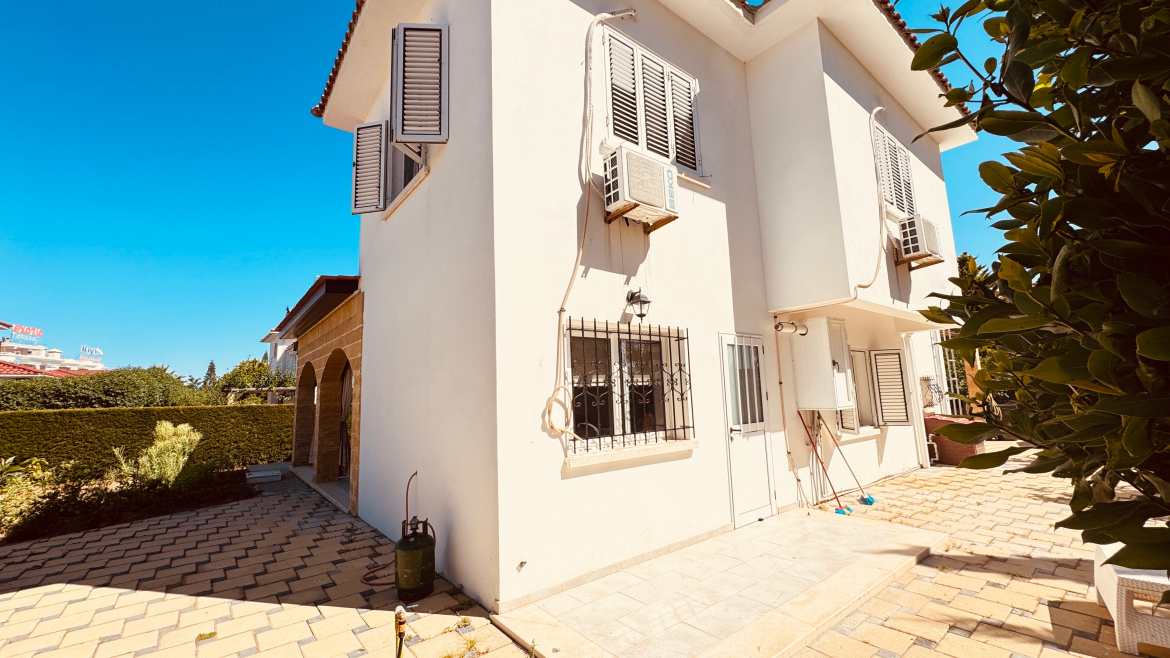 FOR SALE villa in Iskele, Bogaz - the sea and a supermarket nearby!
