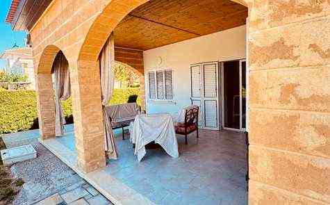 FOR SALE villa in Iskele, Bogaz - the sea and a supermarket nearby!