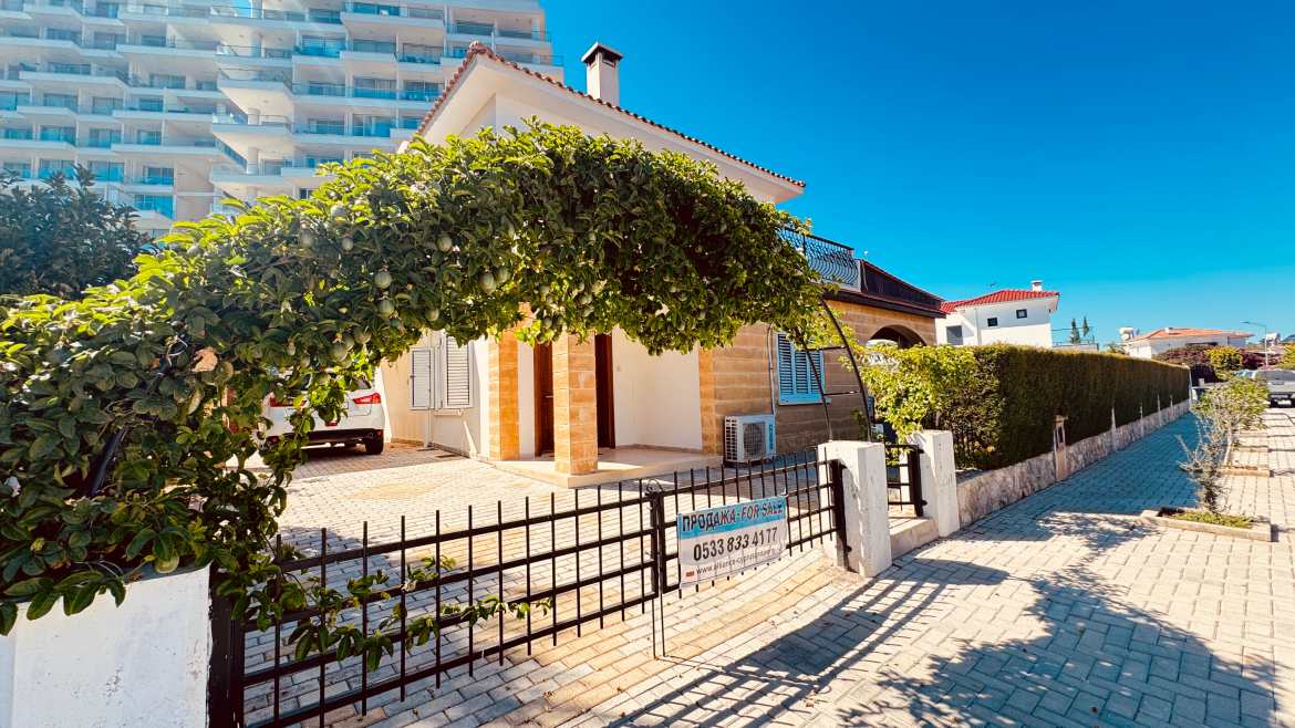 FOR SALE villa in Iskele, Bogaz - the sea and a supermarket nearby!