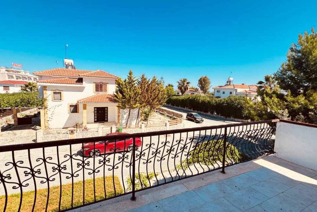 FOR SALE villa in Iskele, Bogaz - the sea and a supermarket nearby!