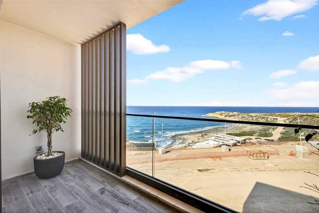 Studios and 1+1 Apartments — Life Right by the Sea in One of the Best Complexes in North Cyprus from 119900