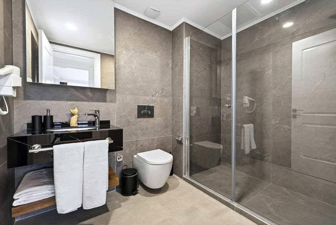 One bedroom apartment in luxurious five-star complex with a casino by the sea