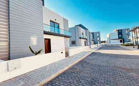 Ready 3 Bedroom Villa with Turkish Title Deed in Iskele – £395,000