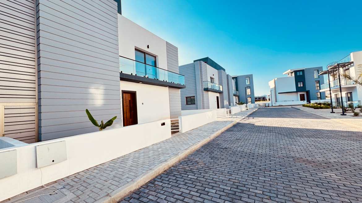 Ready 3 Bedroom Villa with Turkish Title Deed in Iskele – £395,000
