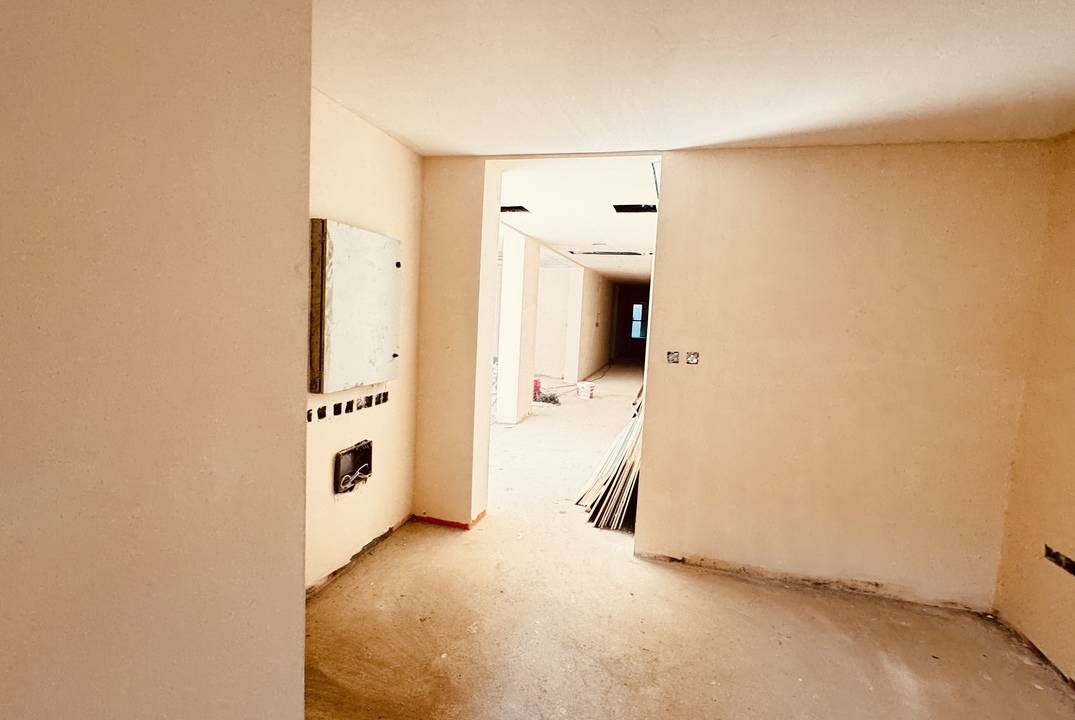 Apartments of different layouts - with a garden and perthouses in the new Yeni-Bogazichi complex, all infrastructure nearby!