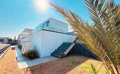 Unique villas in Esentepe - uninterrupted panoramas and proximity to the sea!