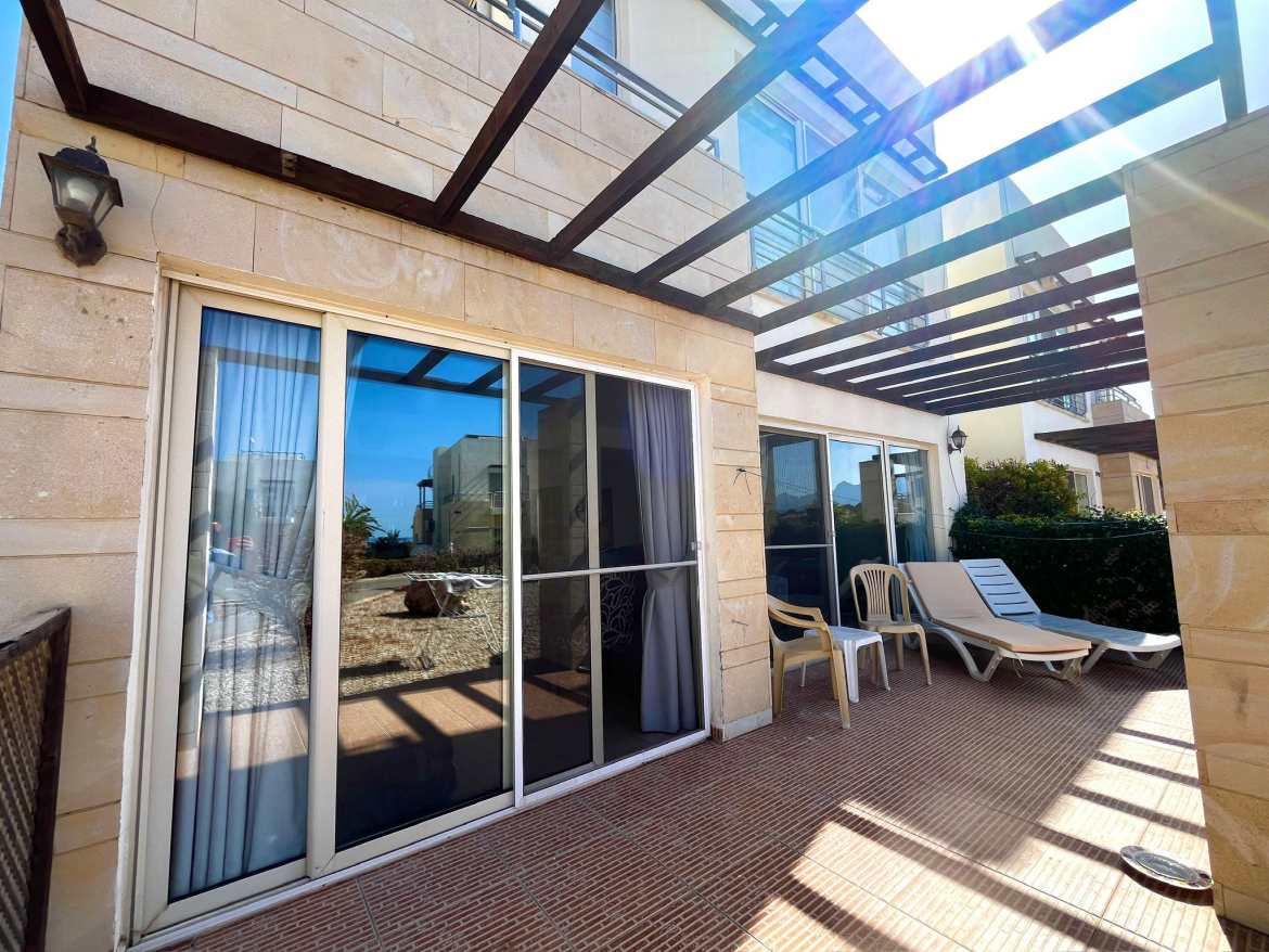 Spacious 3-Bedroom Apartment with a Large Terrace in Turtle Bay, Esentepe