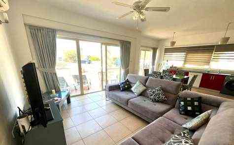 Spacious 3-Bedroom Apartment with a Large Terrace in Turtle Bay, Esentepe