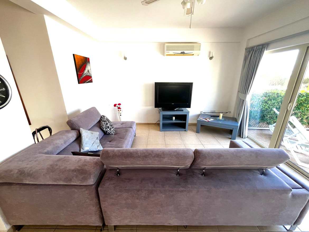 Spacious 3-Bedroom Apartment with a Large Terrace in Turtle Bay, Esentepe