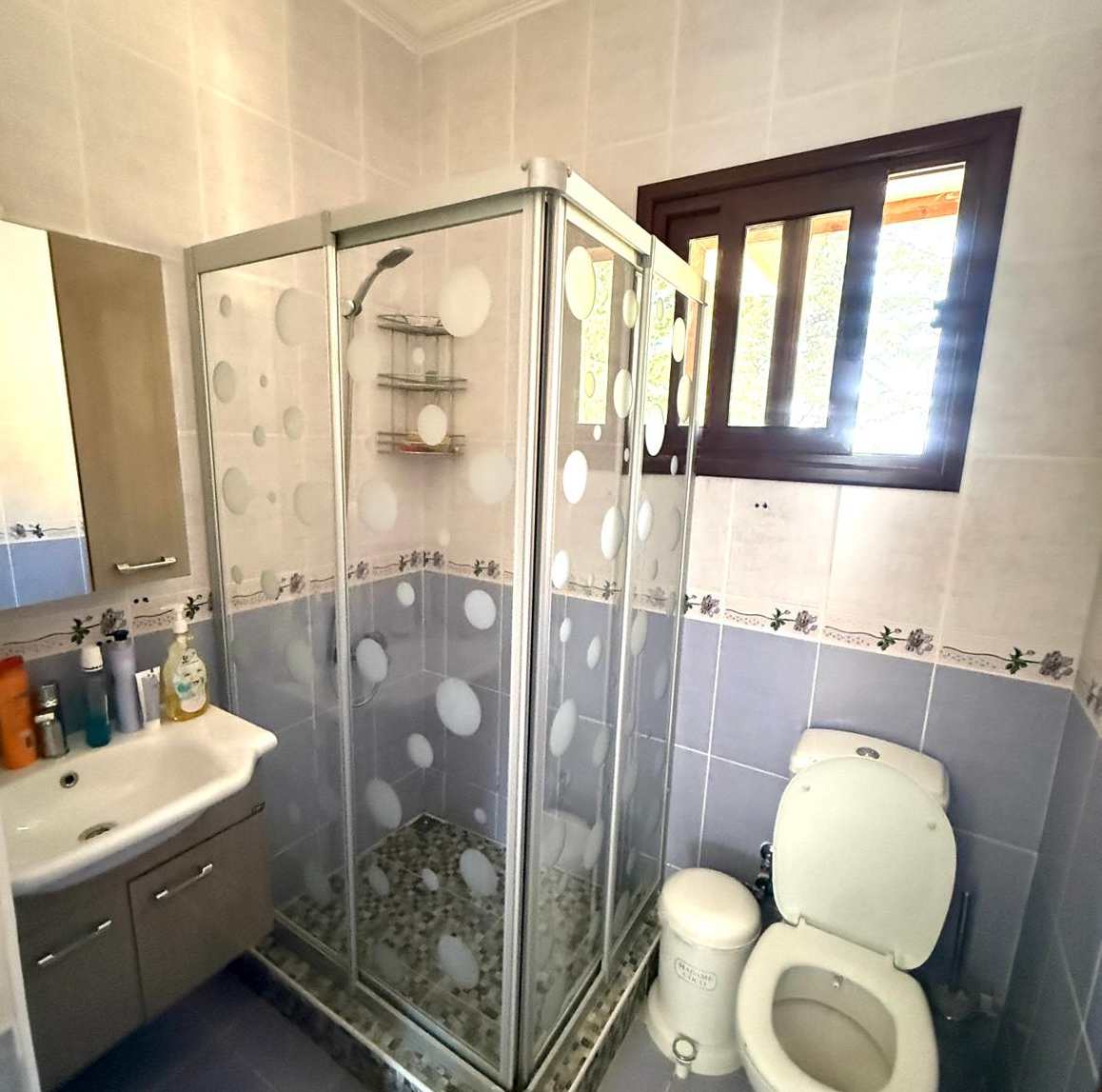 Luxury 5-Bedroom Villa with Private Pool and Solar Energy System in Alsancak, Kyrenia