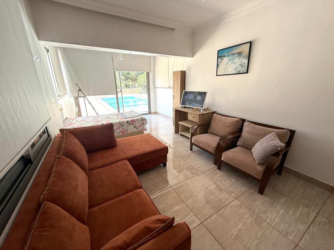 Luxury 5-Bedroom Villa with Private Pool and Solar Energy System in Alsancak, Kyrenia
