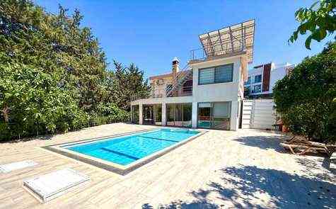 Luxury 5-Bedroom Villa with Private Pool and Solar Energy System in Alsancak, Kyrenia