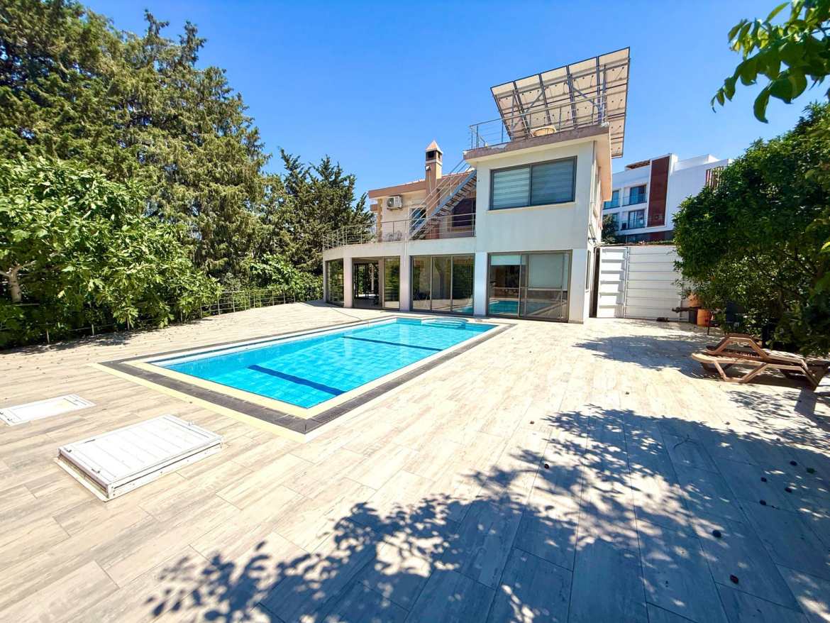 Luxury 5-Bedroom Villa with Private Pool and Solar Energy System in Alsancak, Kyrenia