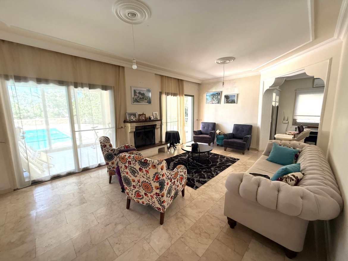 Luxury 5-Bedroom Villa with Private Pool and Solar Energy System in Alsancak, Kyrenia