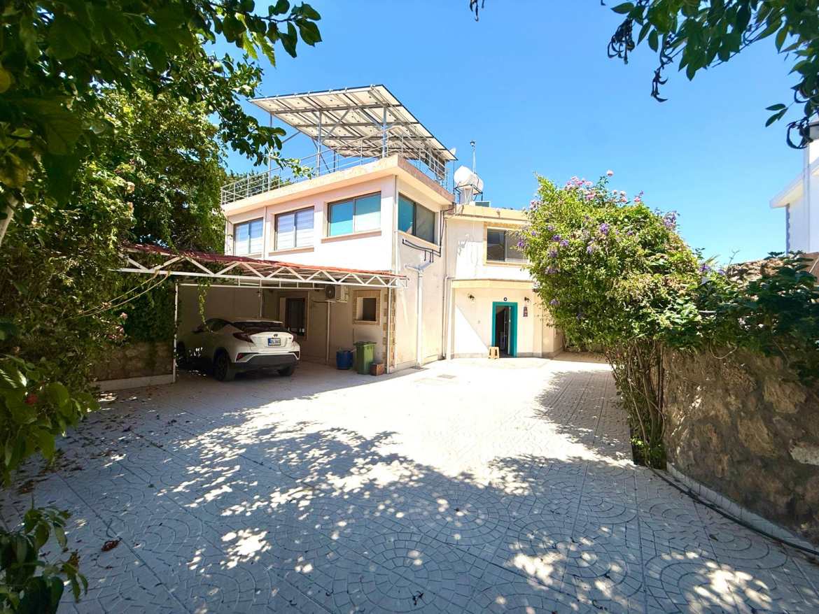 Luxury 5-Bedroom Villa with Private Pool and Solar Energy System in Alsancak, Kyrenia