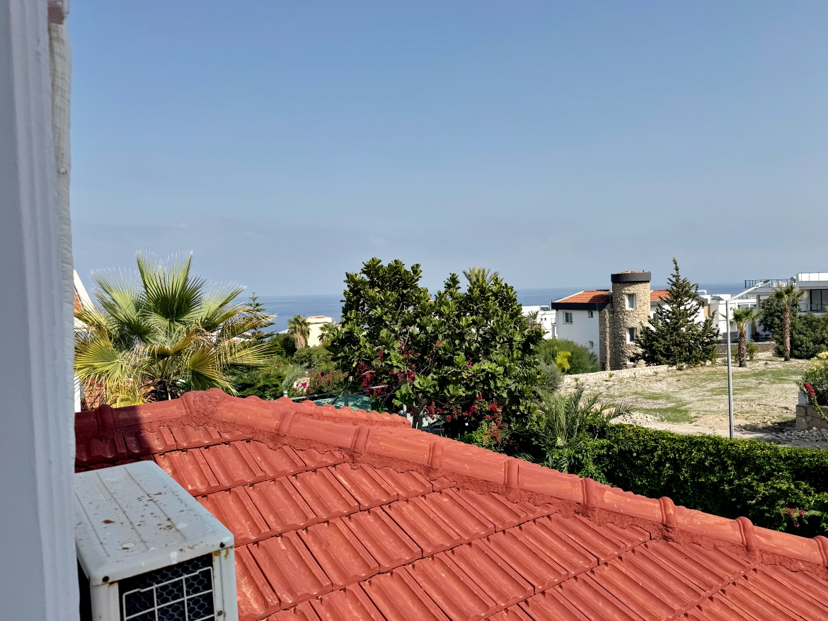 Luxury Villa on the Mountainside in Esentepe