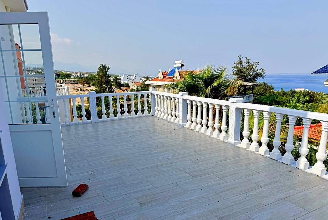 Luxury Villa on the Mountainside in Esentepe