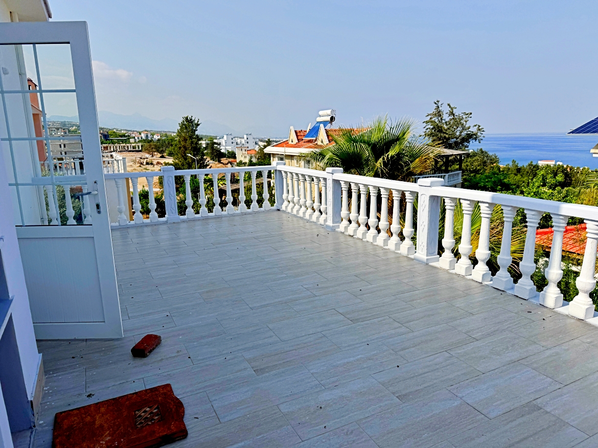 Luxury Villa on the Mountainside in Esentepe