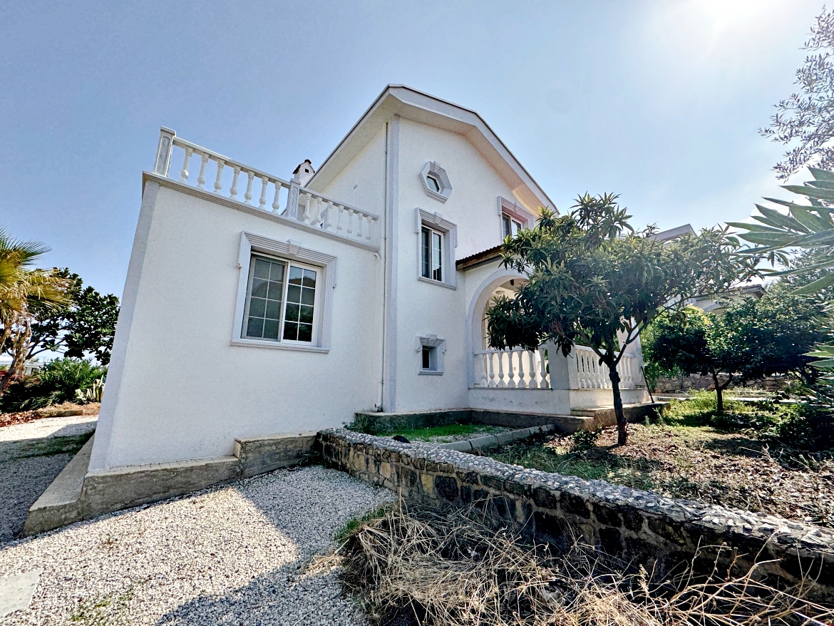 Luxury Villa on the Mountainside in Esentepe