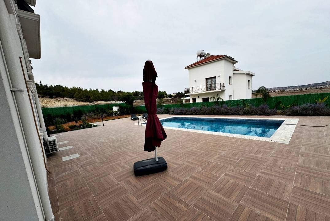  Exclusive 4+1 Villas with Private Pools | La Palazzo, İskele